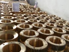 铜制齿轮